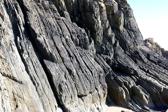 Pembrokeshire_Coast_rock_formmation_May_21