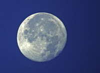 Daytime_Full_Moon