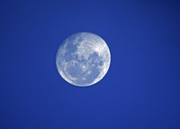Daytime_Full_Moon2