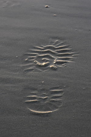 Footprint_on_Sand